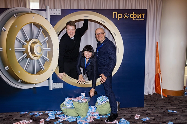 Здесь фото нетворкинга