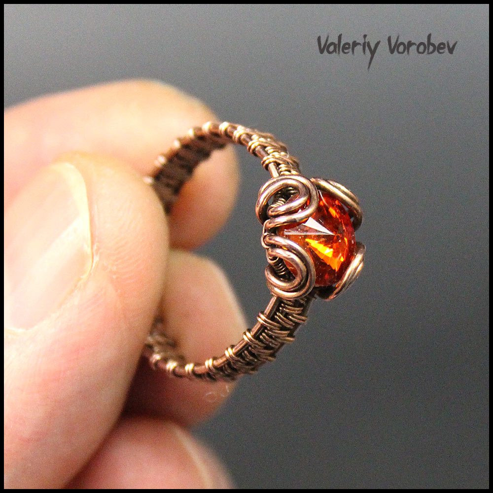 кольца из проволоки и камней в технике wire wrap